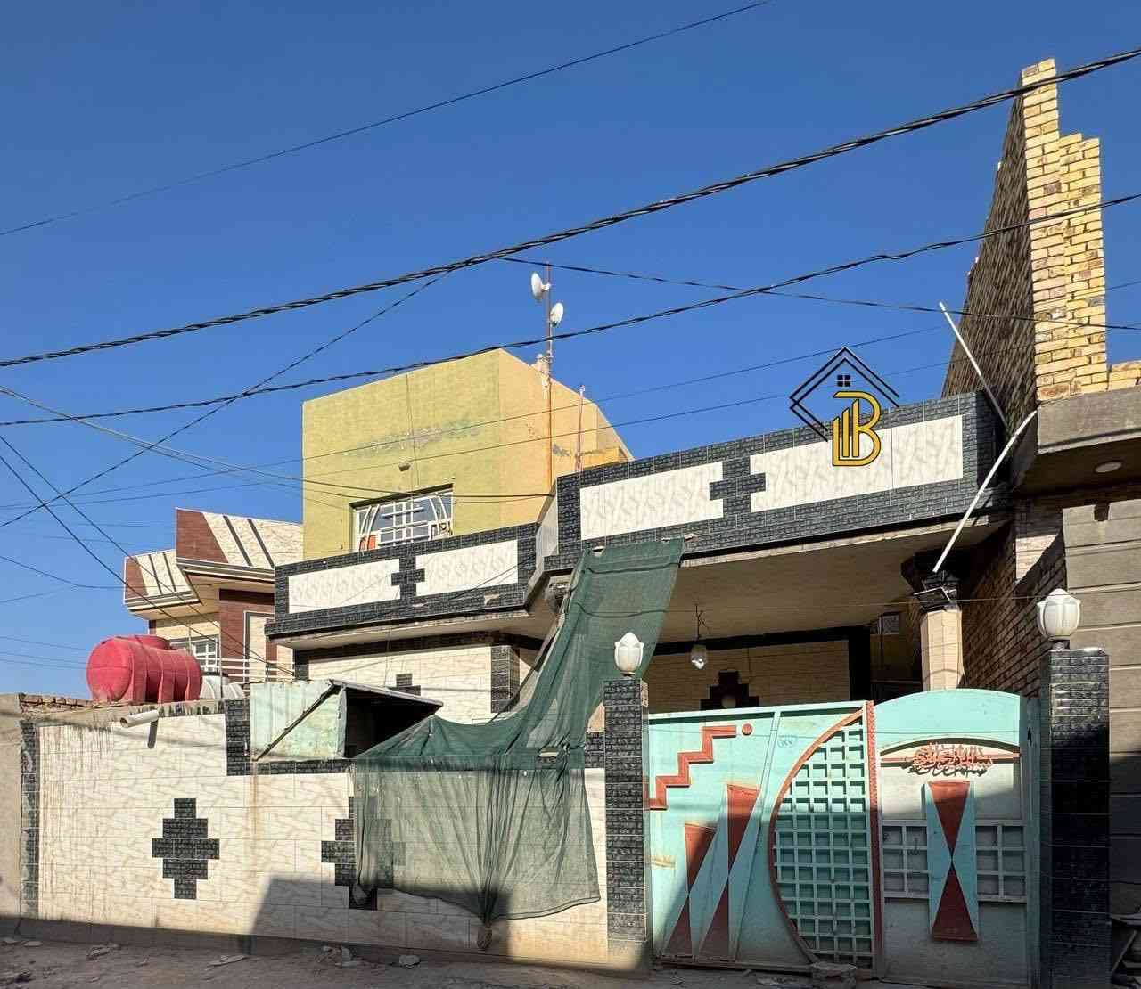 للايجار _ للايجار _ للايجار

🏠دار سكن
__
⭕العنوان: ام الخيل الثالثة
  ⭕قرب مدرسة الاشعاع 
____
🌿طابو صرف
🌿طابقين 
♦️المساحة :200م² 
♦️الواجهة  : 10متر
----------------
تفاصيل الدار 🏠
___
🌿غرف نوم عدد 4
🌿صالة  عدد 2
🌿مطبخ 
🌿استقبال 
🌿مجمع صحي
                ____
للأستفسار الاتصال على📲
قسم الايجارات📠
***********📱
