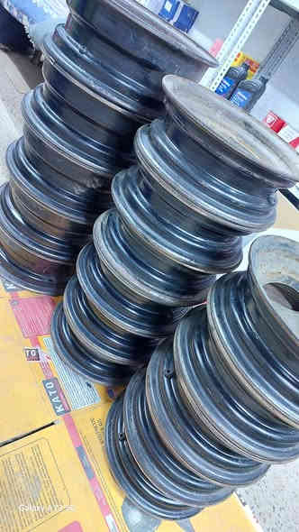 ويل كيا حمل حجم 14.12.15.13 
كمية 100 ويل
تصل ***********
