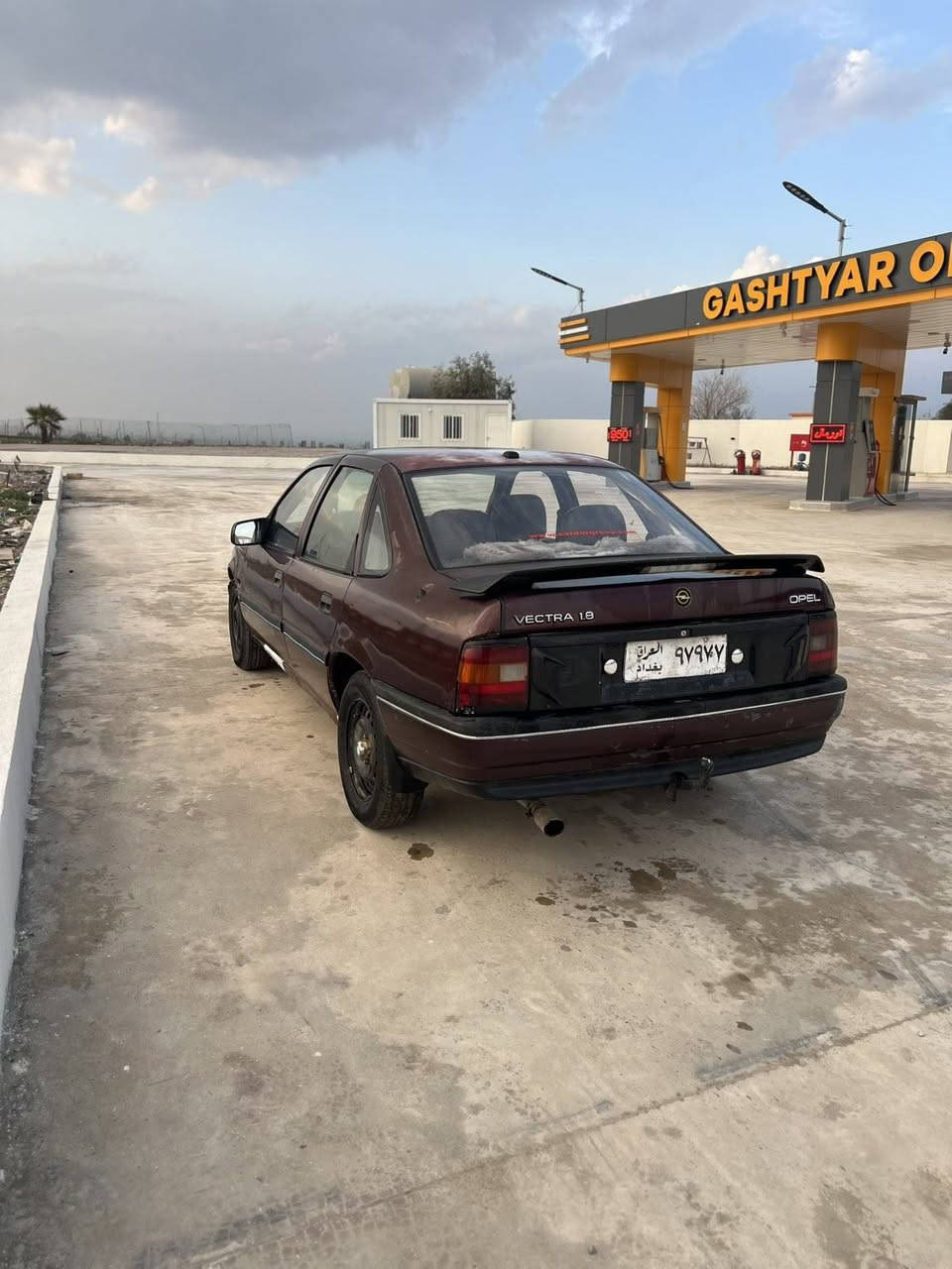 ئۆپڵ بۆ فرۆشتن 
گشت گیانی بەشەرت
بێ تەقەو ڕەقە و گێڕ و مەکینەبەشەرت 
مەکینە 18  
ئاڕمی پلاستیکی سلێمانی 
25 مەعمەلەیەکی برایانە 
***********
