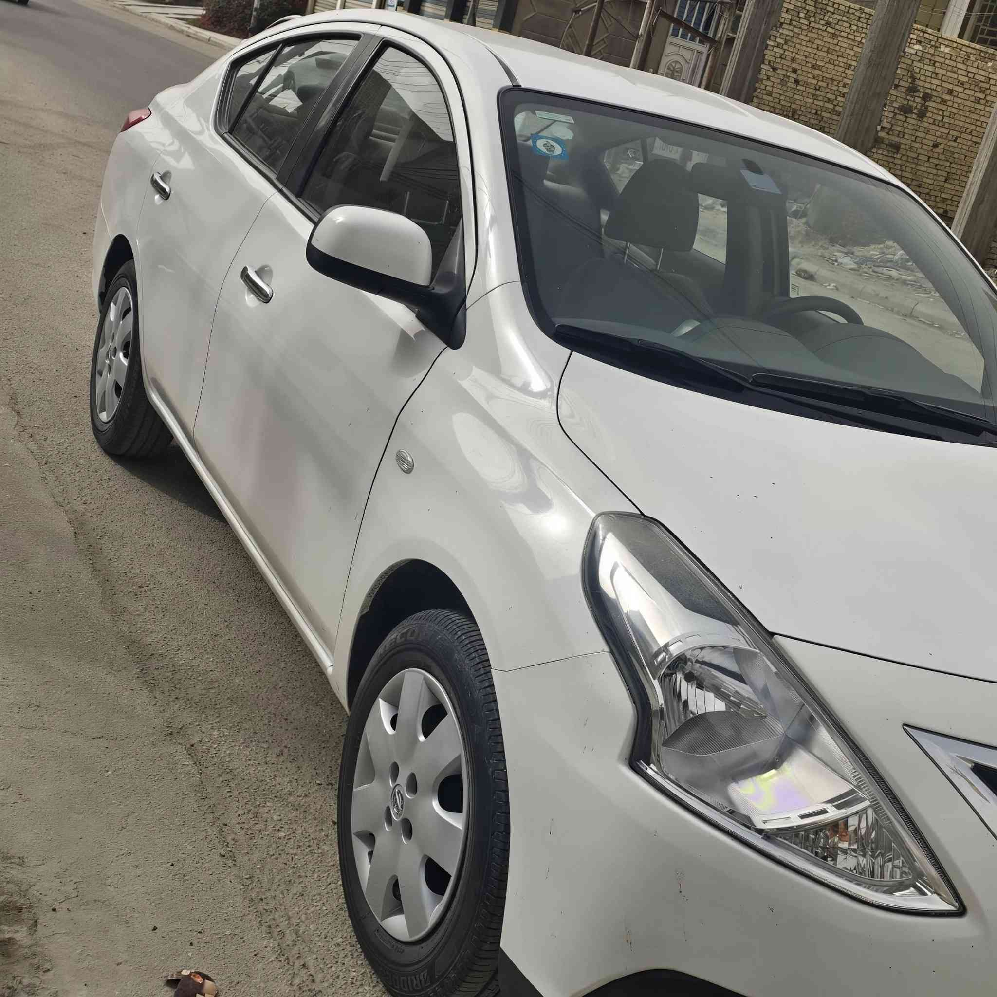 ​🚗 للبيع: نيسان صني 2023 (معوقين)
الموديل: 2023
​المسافة المقطوعة: 56,000 كم.
​السيارة نظيفة وجاهزة
​الملاحظات: صبغ في قطعة (الجنطة) مع وجود تعديل بارد في (الجاملغ الخلفي).
​باقي السيارة بحالة الوكالة.
​الموقع: الناصرية - المركز.
​للاستفسار والتواصل:
📞 اتصال: ***********
