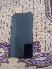 ايفون اكس العادي ذاكرة ٦٤  بطارية ١٠٠ نموذج m  فيس ايدي مايشتغل  الباق...