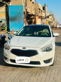 كيا كادينزا خليجي  فول مواصفات الشركة الدوليه رقم بغداد كفاله  الموديل...