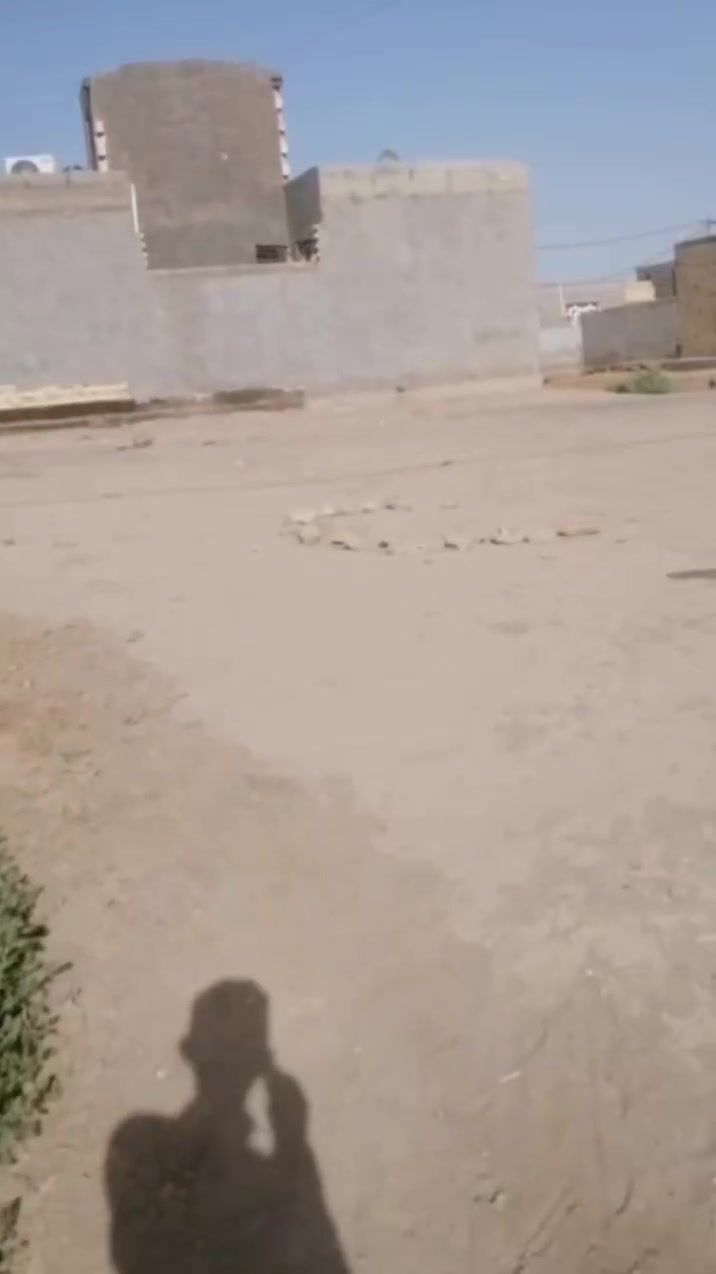 يا الله
عرصه للبيع مساحه 250 متر طابو صرف ومحدوله  مدفونه  جلمود وسبيس  شويله جهه ا قرب  بيت سيد صالح السيد طنوش  بابه شارع سايدين  متنزه  دوائر  دوله  مستقبلا   استفسار أكثر اتصال أو مراسله الصفحه واتساب موجود
 ***********
