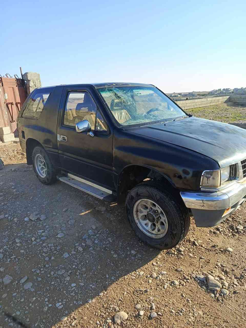 ازوزه ياباني موديل 95 تك باب رقم ديالى مشروع وطني شرط التحويل محرك تو واي كير عادي السعر ( 25 ورقه) بيها مجال قليل للشراي مكاني ديالى جلولاء  ***********  واتساب مازنجر
