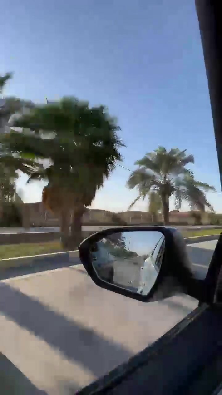 BMW 328i 2014
محرك 2000 تيربو 4 سلندر
ماشية..91 الف كيلو
نضيفة كلش وماشاء الله كدام عينكم ربع متذب عليه 
فول مواصفات 
كير وكالة
محرك وكالة 
بيه فقط قطعتين 
مكانها بابل -شارع 60 
الهاتف ‭***********‬
اتصل وبيك خير وتدلل جوه السوك
