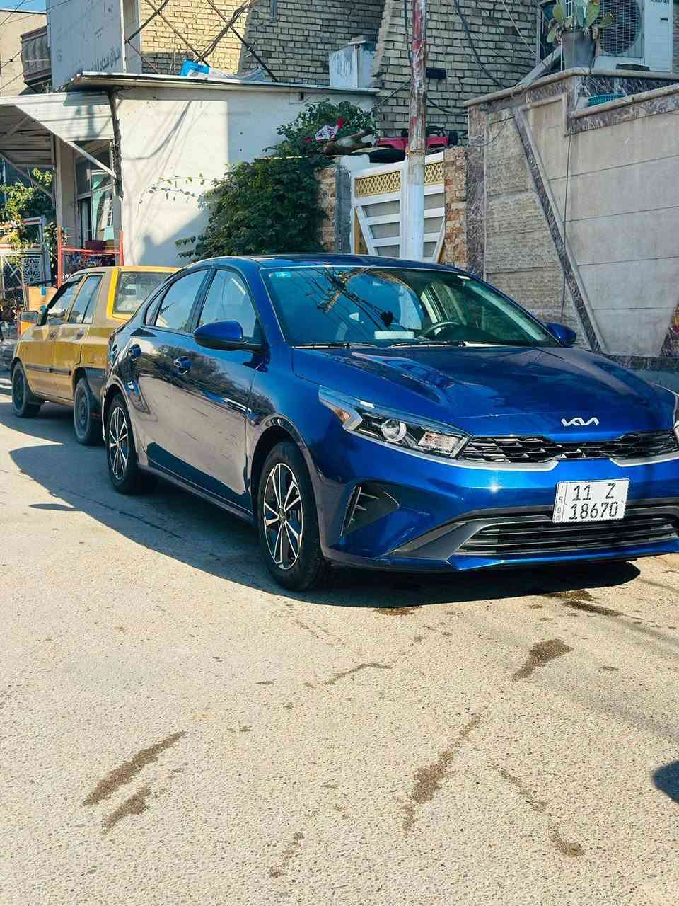 السلام عليكم فورتي 2024سياره جديده ماشيه 7تالاف حادثها موضح بل صور سياره بسمي السعر 158العنوان بغداد البلديات الاستفسار ***********
