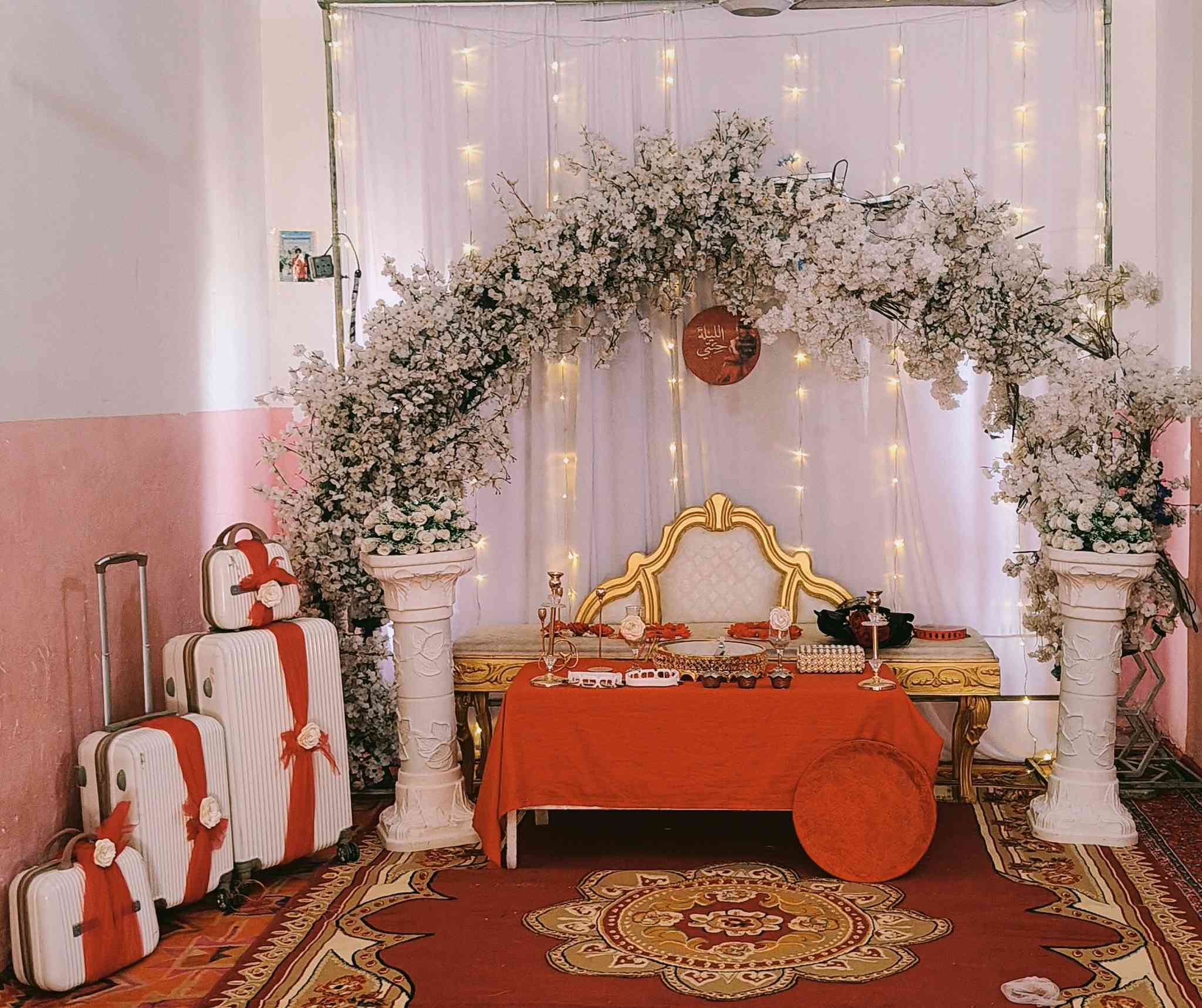 مجمع عباس مندوب لتزين سيارات لاعراس والكوشات والجوادر
العنوان 
ذي قار 
قضاء الفجر 
شارع الشطري 
***********
