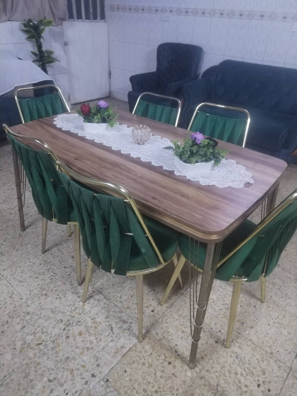 ميز طعام مجرد رجل واحده مال كرسي يحتاجها لحيم مكان حي العامل كله نضيف يخبل سعر 150


**إذا كنت صاحب هذا الإعلان وتريد حذفه لأي سبب، رجاءا أرسل رسالة إلى الدعم الفني**