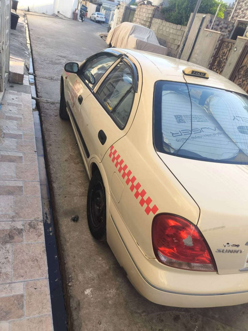 نيسان سەنی 2009

ڕەقەم و ژینگەو ڕێگاوبان تازەیە تا 2029

 سی پارچەی هەیە .لەگەل سی جێ ساردە کوت

غازو بەنزینە

نرخ  96 معامله.

***********..ژمارە موبایل: 
‏ أربيل, العراق
