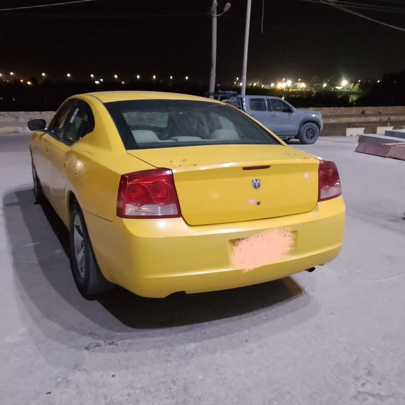 السلام عليكم جارجر مديل 2009 للبيع سياره جاهزه من كلشي حداده تبريد كفاله بيه بس جاملق كير مكينه خير من الله لاتنقيص لا تبخير مصفره من الغرامات رقم جديد سنويه توه مجدد خطه مدينه بصره 97 وبيه مجال العنوان القرنه بني منصور ***********
