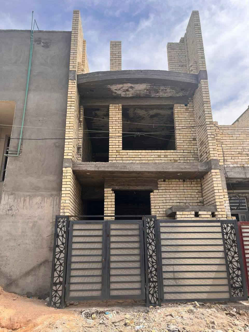 خلفه بناء درجه اولى 👍 جزء من أعمالي في مناطق 👇 متفرقه ببغداد 🌏
شغلنا ع دبل وقطعي ✊
سلمنا كاع نسلمك بيت 🌃👉
شغلنا كرخ ورصافه 🙏 وايضأ نشتغل ترميم  درجه اولى 
   اسعارنا مناسبه جدأ   😊
للاتصال *********** بي واتساب
