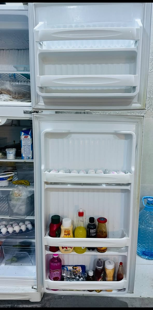 اعادة النشر بسبب الوعود الكاذبة
ثلاجة كبيرة نوعية كونكورد للبيع السعر 275


**إذا كنت صاحب هذا الإعلان وتريد حذفه لأي سبب، رجاءا أرسل رسالة إلى الدعم الفني**