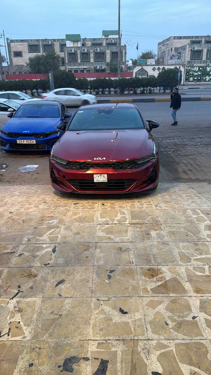 كي فايف مديل ٢٠٢٣ فول ما عده الفتحه جيتي لاين  وارد امريكي ضرره كما موضح بصوره مكينه وكير كفاله حداده ١٠٠\١٠٠
ما مرقمه تترقم جميع المحافظات 
مكاني البصره 
سعر ١٣٠ 
***********
