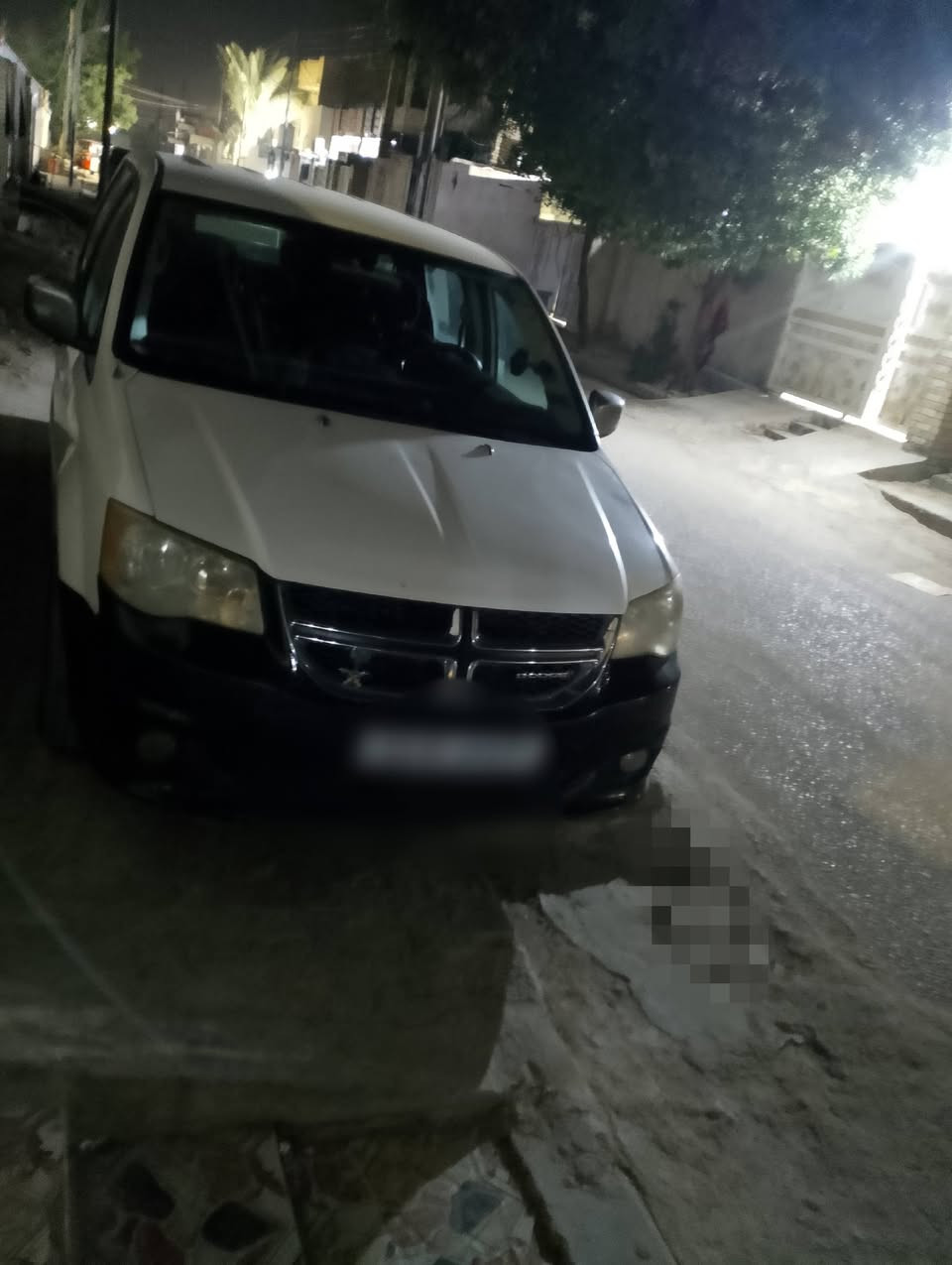 دوج كرفان للبيع موديل 11 رقم صاحب السياره ***********
