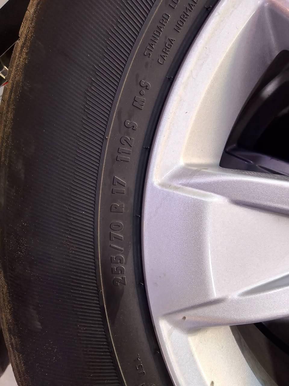 تخم تاير ويل كب سلفرادو حديث للبيع لا عواج ولا لحيم ولا فطر 
السعر 
600$$ دولار 
رقم الهاتف 
***********
