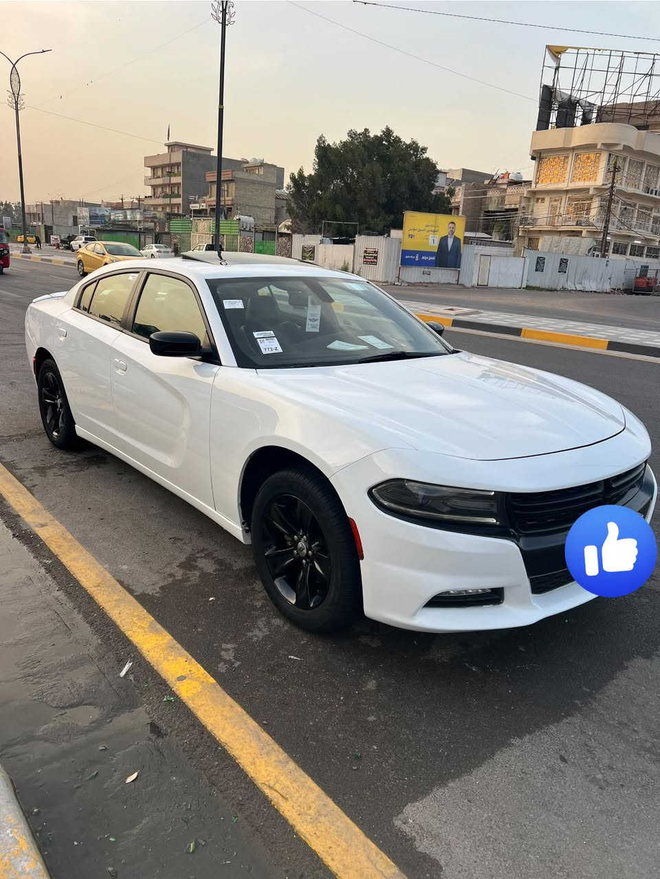 جارجر موديل ٢٠١٨رقم دهوك بأسمي الفئه بلاص
فتحه سقف 
رادار جانبي
حساس خلفي
نقطه عمياء
عداد ٢٦٠
ماشيه ١٤٣
السياره كفاله 
مكان السياره بغداد 
الرقم ***********
