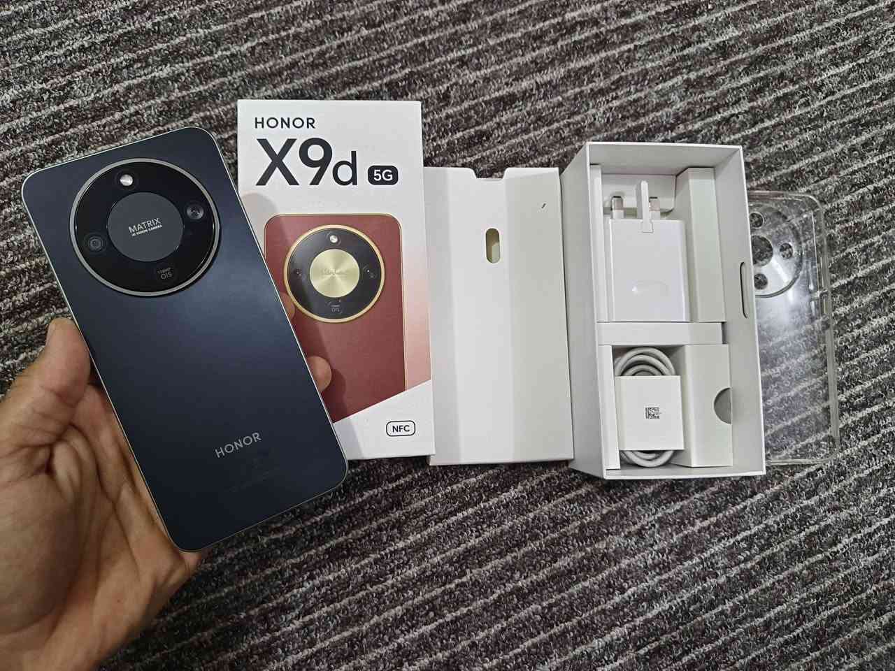هونر x9d نظافة 100💯

ذاكرة 256 عشوائية 12
ملحقات كارتون كفر شاحنة 
السعر 450 الف


**إذا كنت صاحب هذا الإعلان وتريد حذفه لأي سبب، رجاءا أرسل رسالة إلى الدعم الفني**