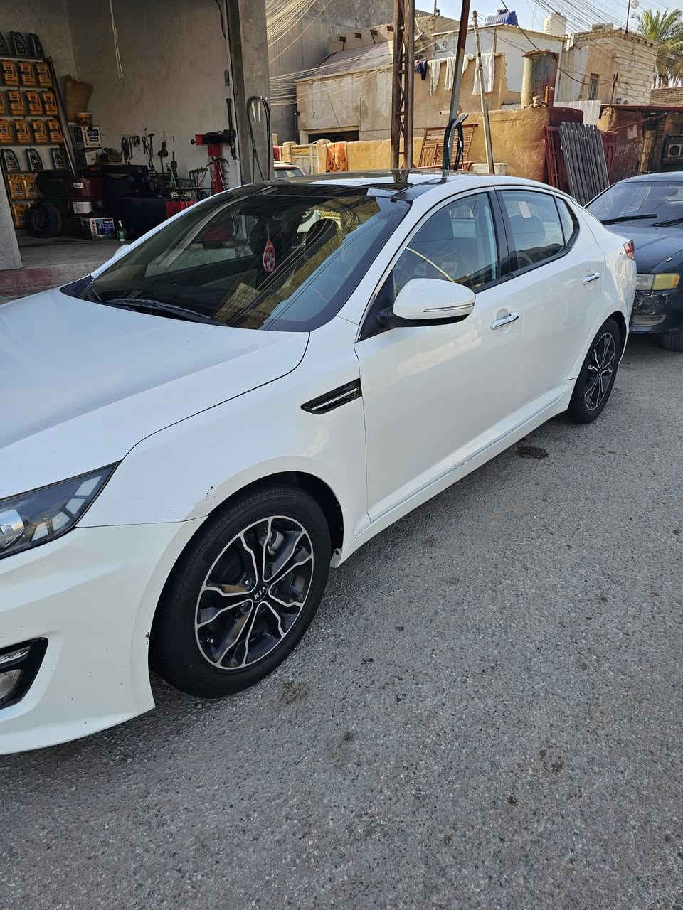 سلام عليكم
من رخصت مدير الكروب 
للبيع أوبتيمه خليجي فول مواصفات 
مديل 12 مواصفات 13 
مكينه 2000 دوش المرغوب
كفاله عامه عده ربع الباب خلف السائق بيه صبغ 
رقم بغداد بسمي تحويل ثاني يوم 
بانو راما ثلاث طكات 
شفتات ستيرن 
فول تحكمات 
شاشه كبيرة 
لد أمامي لد خلفي 
بصمه تشغيل بصمه أبواب بصمه جنطه 
ترحيب عند القتراب حاكيه 
مرايه شفط أشاير بل مري 
حساس خلفي 
أناره بل دوسه +أنارة بلبيبان 
محرك + كير برغي مامفتوح بيهن تخم تاير جديد باتري جديد 
صدر أمامي وخلفي جديد أدامه عامه عنوان ذي قار الرفاعي 
السعر 140 وبيهه مجال قليل 
موبايل *********** او *********** 
غير متواجد عل فيس
