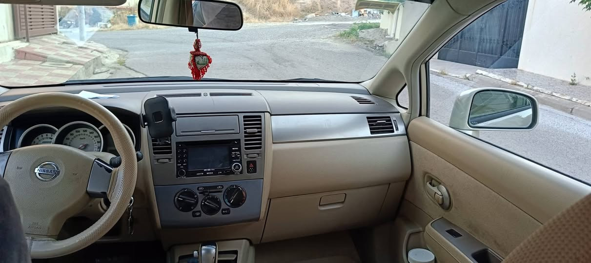 نیسان تیدا مۆدێل 2009 گیرتماتیک
ناوزەرد
جام کارەبا
ئاوێنە کارەبا
گیرومەکینە بەشەرت
تەبرید بێ کێشە 
،5پارچە ساردەکووتی هەیە 
سێ پارچە بۆیاغی هەیە
 یەکەم چاملغی پێشەوە سەکن
دووەم دەرگای دواوە سەکن
سێیەم چاملغی پشتەوە سەکن
 لێدرانی داخیلی نیە
پشتی جەمپێکی خەفیفی هەیە بێ ناوگرتن
سەنەوی 2مانگە بەسەرچوە ،ژمارە هەولێر ە کێشەی بەناوکردنی نیە

شەقلاوە *********** شقلاوة, أربيل
