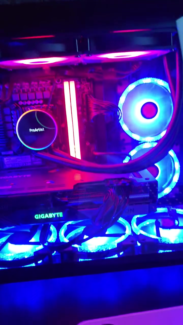 سلام عليكم pc للبيع مواصفات الكرت RX 7800 XT المعالج i5 14400f المذربورد B760M DDR4 جيجا بايت الرامات بيغاسوس 8+8 16GB 3600 تيفورز  الهارد 1TB M.2 باورسبلاي 700W التبريد برو ارتست EA3 SE القطع بعدهن بيهن ضمان صارلي 7 اشهر من خذيتها السبب بيعها ملل سعر 125000


**إذا كنت صاحب هذا الإعلان وتريد حذفه لأي سبب، رجاءا أرسل رسالة إلى الدعم الفني**