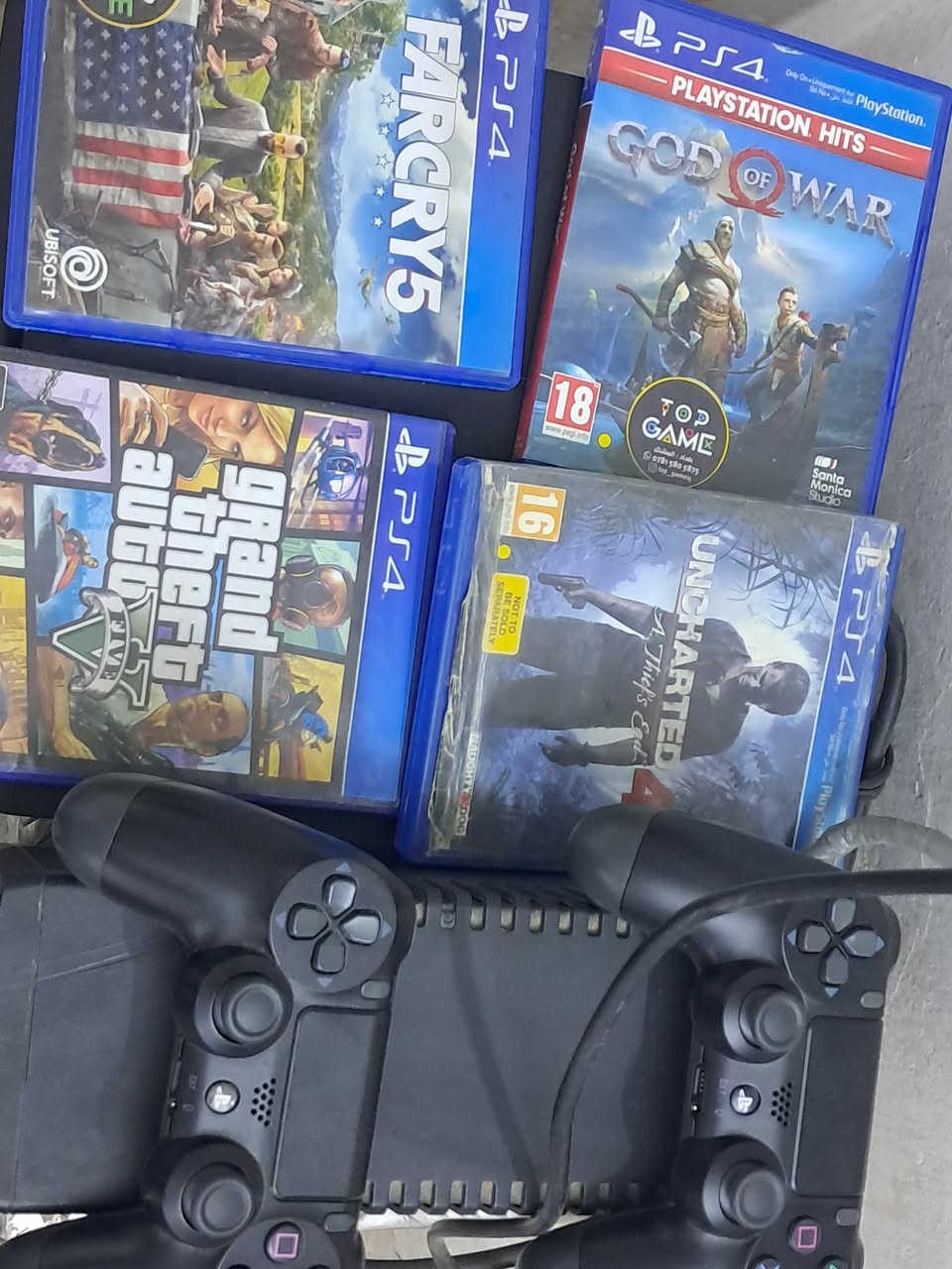 السلام عليكم 
بلي فور فات اولاين ويا اربع اقراص ويا يوبي اس ويدات اثنين 
سعر 250
***********
