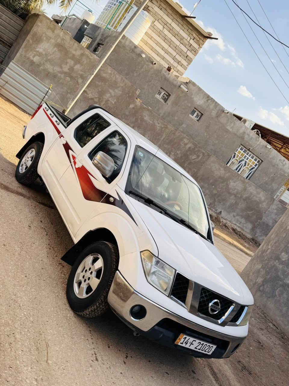 السلام عليكم نيفارة 2010 كير عادي محرك بلاد رقم بصرة مشروع وطني باسمي سنويه مجدده لغايه 2030 السيارة جاهزه كير محرك حداده تخم تاير تبريد ثلج تدفئه مكفوله السيارة بدون ضربه وصبغ وتبديل بيع فقط السعر 88 وبيها مجال مكان السيارة البصرة للمدينه 
‭0770 734 2180‬
