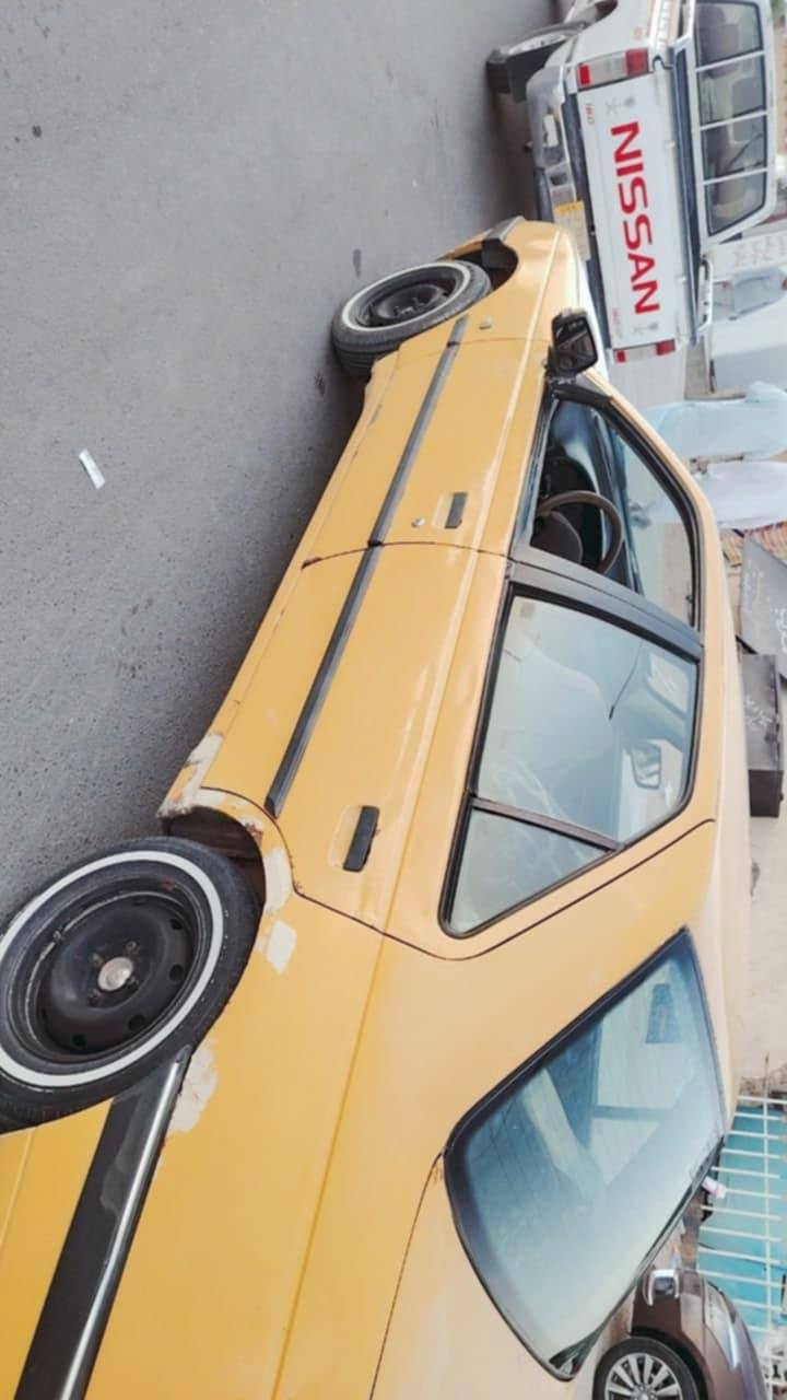 بيجو 405
السعر 25ورقه وبيه مجال
رقم تلفون ***********
