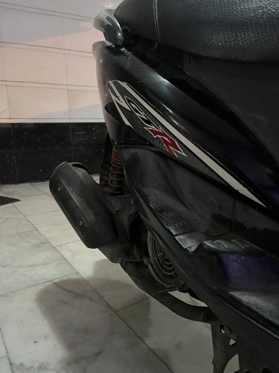 دراجه ثعلب للبيع
دراجه نضيفه جي تي ار
سرعه١٤٠
دراجه نضيفه نكره سلف
عنواني بغداد زيونه
السعر.850 وبيها مجال  
محرك ممفتوح الدراجه بأسمي
