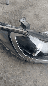 للبيع غراض النتره أمريكي موديل ١٧ دعاميه ولايتات وفرشه جنطه وبطاين جاملغ امامي وسفيفه باب السايق جديد اصليات للبيع هاتف ***********العنوان بغداد
