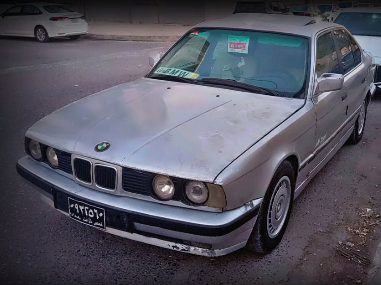 سەرەتا بە ناوی خوای گەورە ئەو بیئیمە بۆ فڕۆشتن مۆدیل 94یە 525 ی  کە پسە گیر عادیە سلایتە جام کارابایە قفل مەرکەزیە تەبریدە ئارم پلاستێک دهۆکە وەرگران و بڕانەوە بە شەڕتە گیرو مەکەینە بە شەرت سەیارەکە بەس تۆزێک ڕەنگی کاڵ بۆتەوە لە هەولیرم سحر 26ماجال *********** واتساپی لەسەرە هەر کەسێک موشتەری نییە بێزارمان ناکات أربيل, العراق
