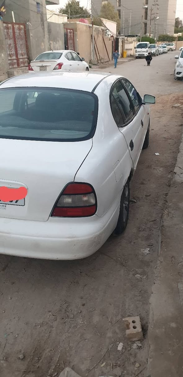 دايو لكنزه سعر مناسب 27$
 رقم بابل دولي الجديد سنويه عظم نهاية ٢٨ 
مصبوغه عام بدون حادث 
بيها شويه خياس مكات قليله بالباب الخلفي
كير عادي تخم تاير جديد صار ١٠ ايام من شديته باتري جديد كهربائيات كولها شغاله
تبريد عاطل سياره نصبه حلوه احلى من الصوره
***********
