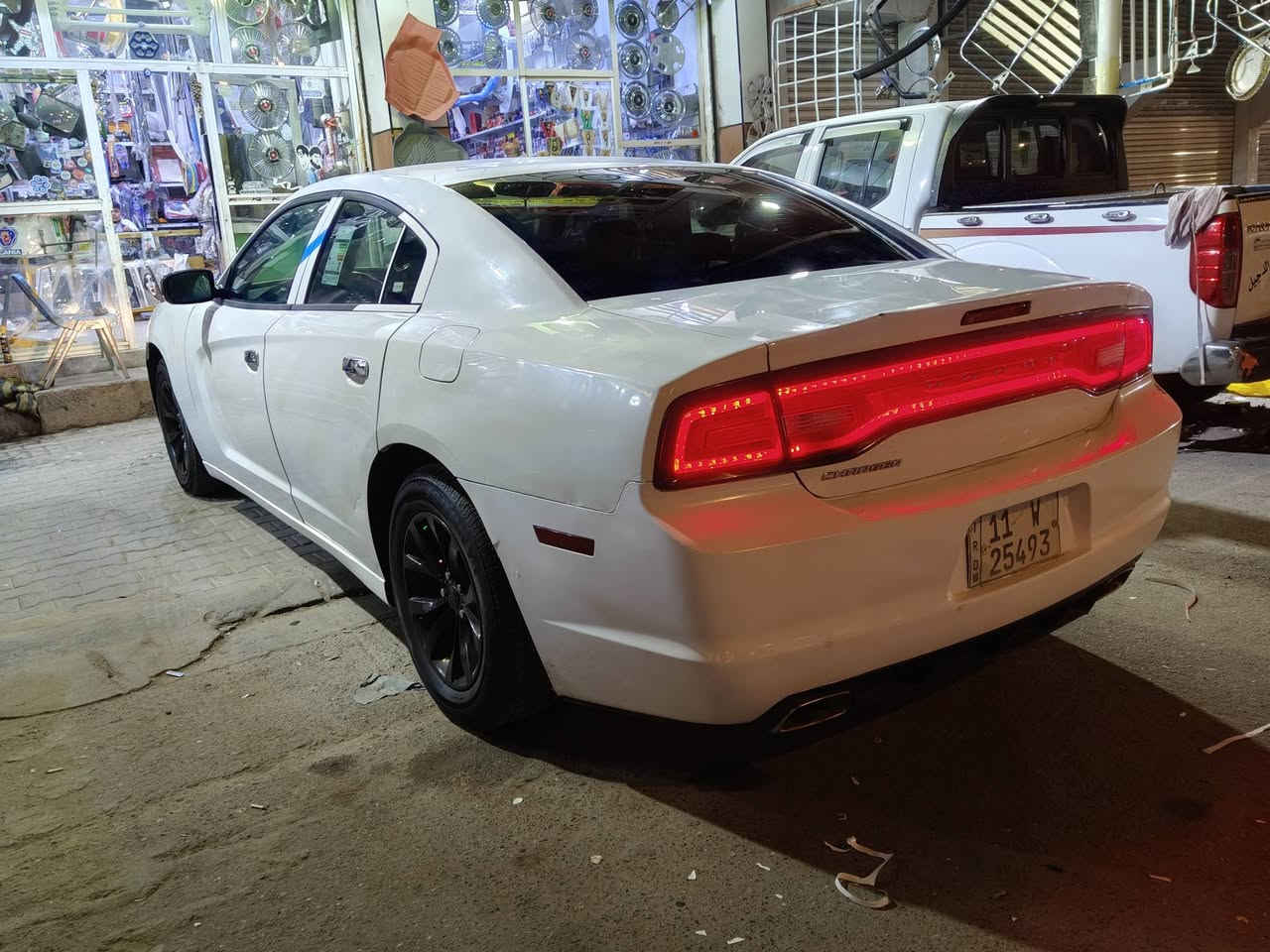 جارجر موديل 2014رقم بغداد الدولي سنويه 27مكينه 3600 شاشه كبيرة كير مكينة حدادية تخم تاير تبريد ثلج سيارة جاهزه بيه 4قطع صبغ مكفوله شواصي لغود عنوان السيارة بصرة السعر 138رقم ***********
