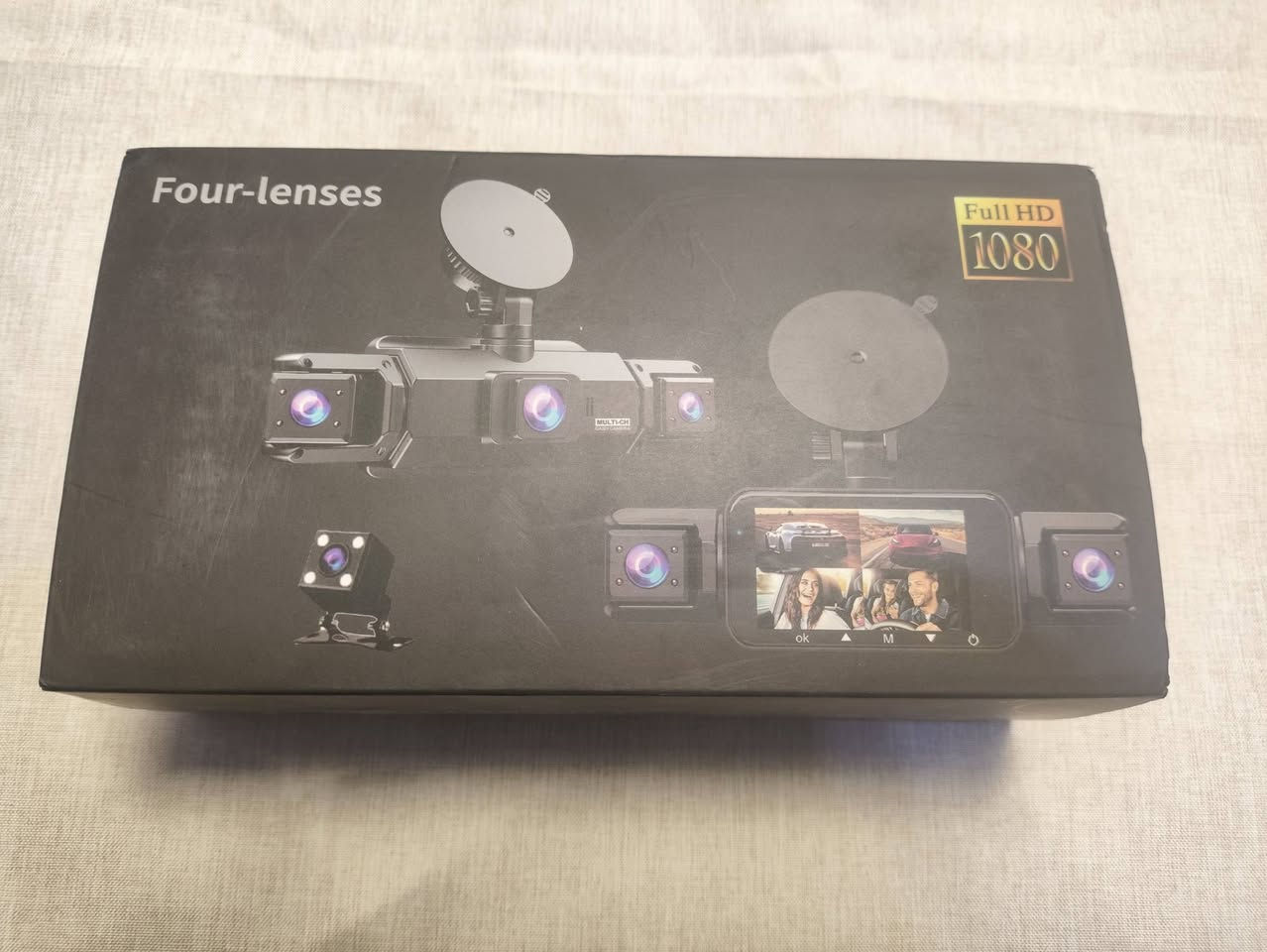 ماركه من الديج ال معروفه غنيه عن تعريف تشتغل شحن
منفذ تايبسي مثل ما واضح بلفديو
داش كام 4 كامرات رئيه ليليه
 بلشعه تحت الحمراء واي فاي نظام تحديد المواقع 24h شاشة ركن السيارة 4 عدسة HD 1080P مسجل فيديو APP التحكمم
سعر 55 غير قابل لتفاوض جديده
اخر قطعه باقيه


**إذا كنت صاحب هذا الإعلان وتريد حذفه لأي سبب، رجاءا أرسل رسالة إلى الدعم الفني**