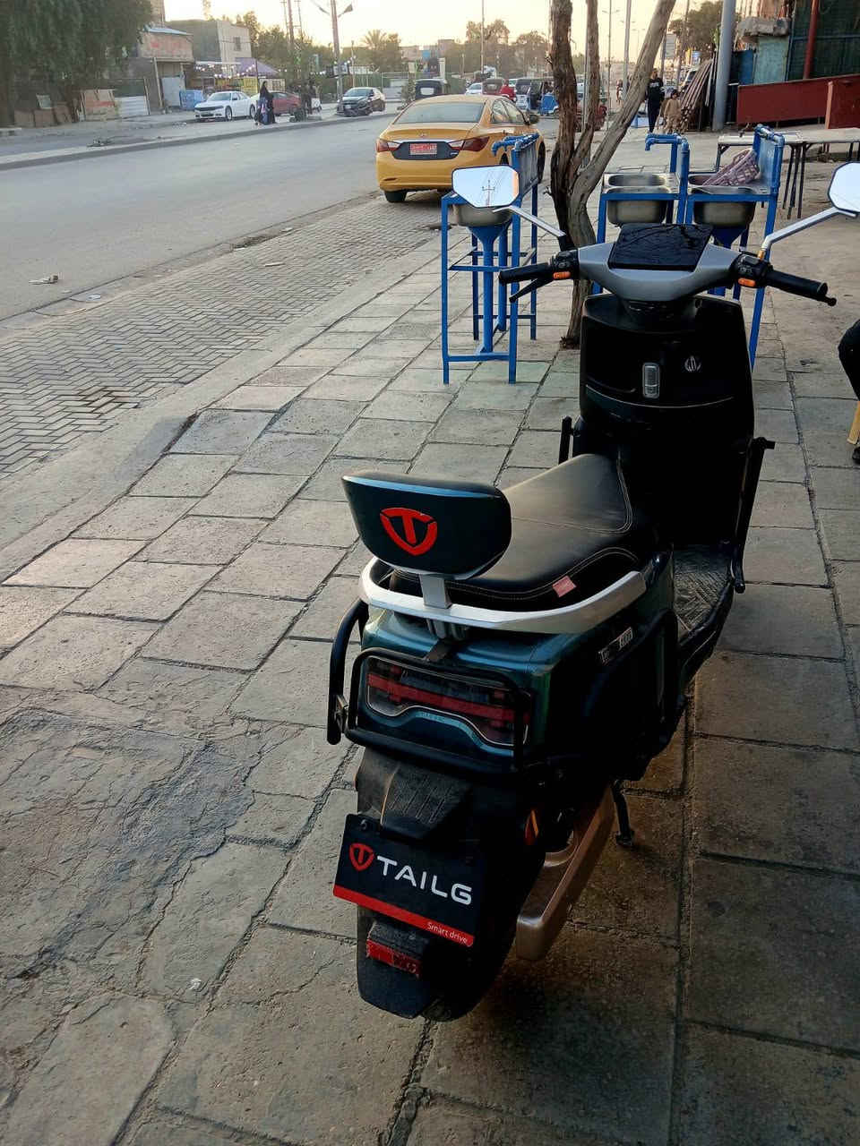 السلام عليكم للبيع دراجه شحن نوع تالنج كلهه شغاله عل فحص ٣سرع ست بطاريات الشراي يتصل مكاني البياع السعر٨٥٠  /***********
