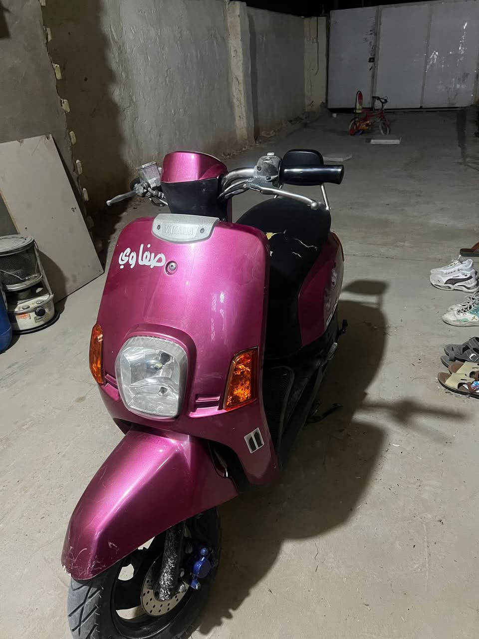 سلام عليكم شباب دراجه مال رمبه بوليس برغي ماملعوب بيه سعره 850و شراي بي خير وتدلل رقم ***********
