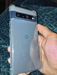 بيكسل 6 برو • ١٢٨ جيجا رام ١٢ • شاشة ١٢٠ هرتز