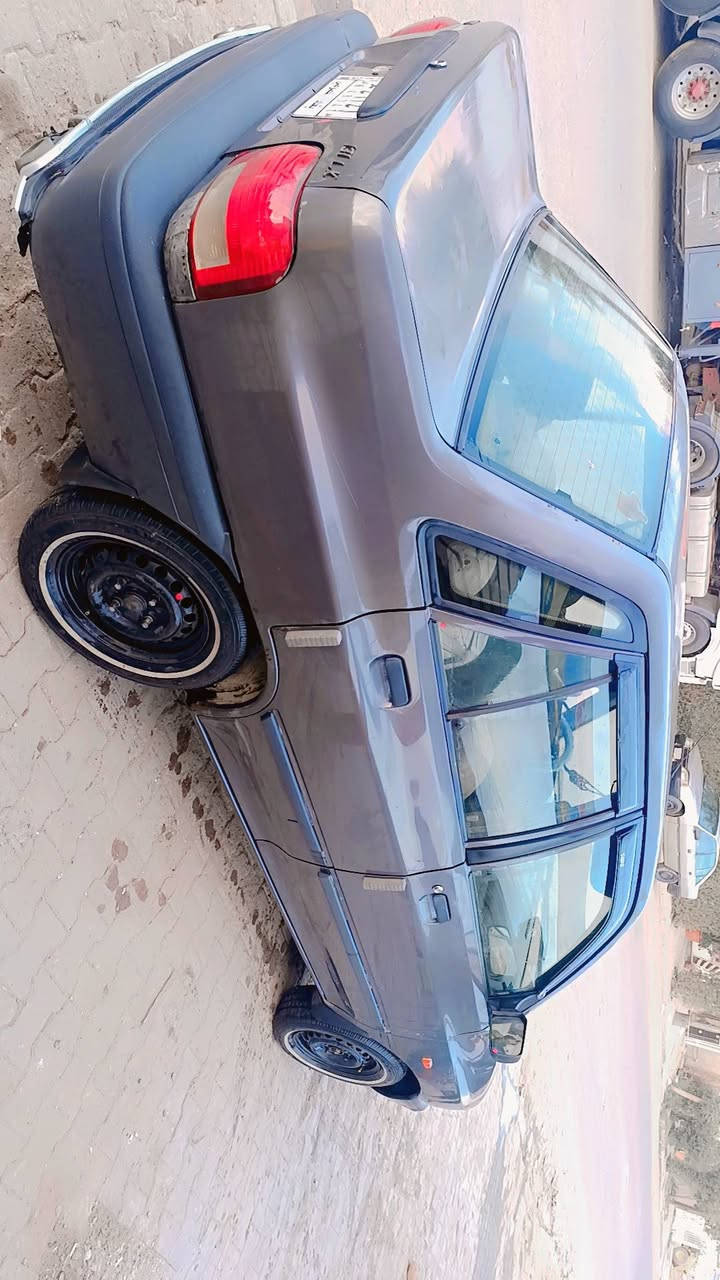 سايبا 2012 للبيع تخم تاير كير أو مكينه مكفولات حداديه جديده قبل سبوع مكملها رقم بغداد سنويه نهايه 2026 تدفئه تبريد كهربائيات كلها شغاله  سياره  نضيفه بيها خياسات كلش قليله بسمي السياره تحويل ثاني يوم السعر 37  رقم الهاتف ***********
