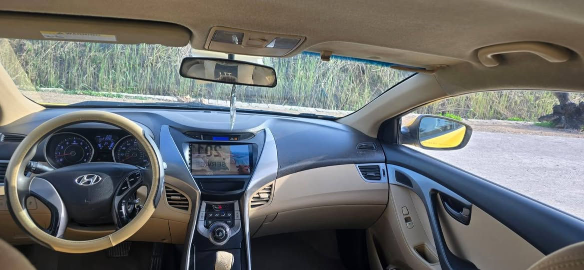 سلام عليكم سياره النتره 2013وارد امريكي مكينه 2000رقم بغداد دولي بسمي السياره مكفوله كفاله عامه مكينه حاويه تخم تاير صدر امامي خلفي مكفوله السياره بيه جاملغ امبدل وجاملغ الخلفي بي ضربه خفيفه السعر 95وبيه مجال المكان اديالى بعقوبه تقاطع القدس الستفسار ***********
