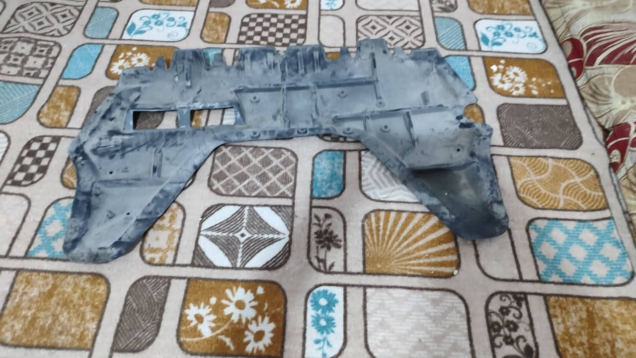 كفرات ملكه السعر على ٥٠٠٠الف العنوان البصره ٥ميل شارع الصناعيه رقم الهاتف ***********
