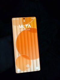 للبيع شرط مابي اي شي السعر 200 هاذا 07782073261///07517637338 وبي مجال