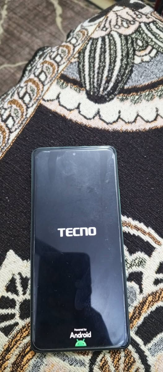 السلام عليكم ورحمه الله وبركاته شلونكم شباب وبنات اخواني الاعزاء عندي موبايل تكنوبوفا6استخدام قليل ونضيف جداواغراضه متواجده كامله للبيع250وبيه مجال السعر للطيبين مكاني بغداد منطقه الحريه والشراي يتفضلي خاص واني خادم الكم


**إذا كنت صاحب هذا الإعلان وتريد حذفه لأي سبب، رجاءا أرسل رسالة إلى الدعم الفني**