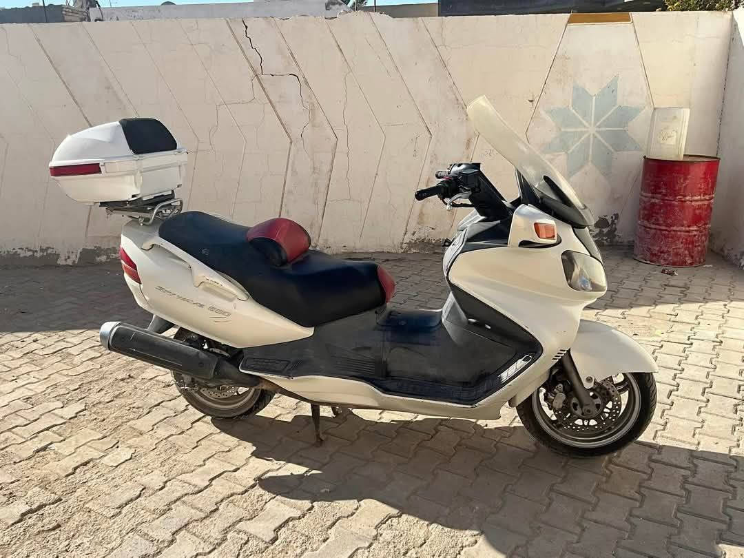 سكاي ولف 650
دراجه نضيفه ومكفوله
مكاني كربلاء 
السعر 1300 مستعجل علىً بيعهه ضرف
***********
