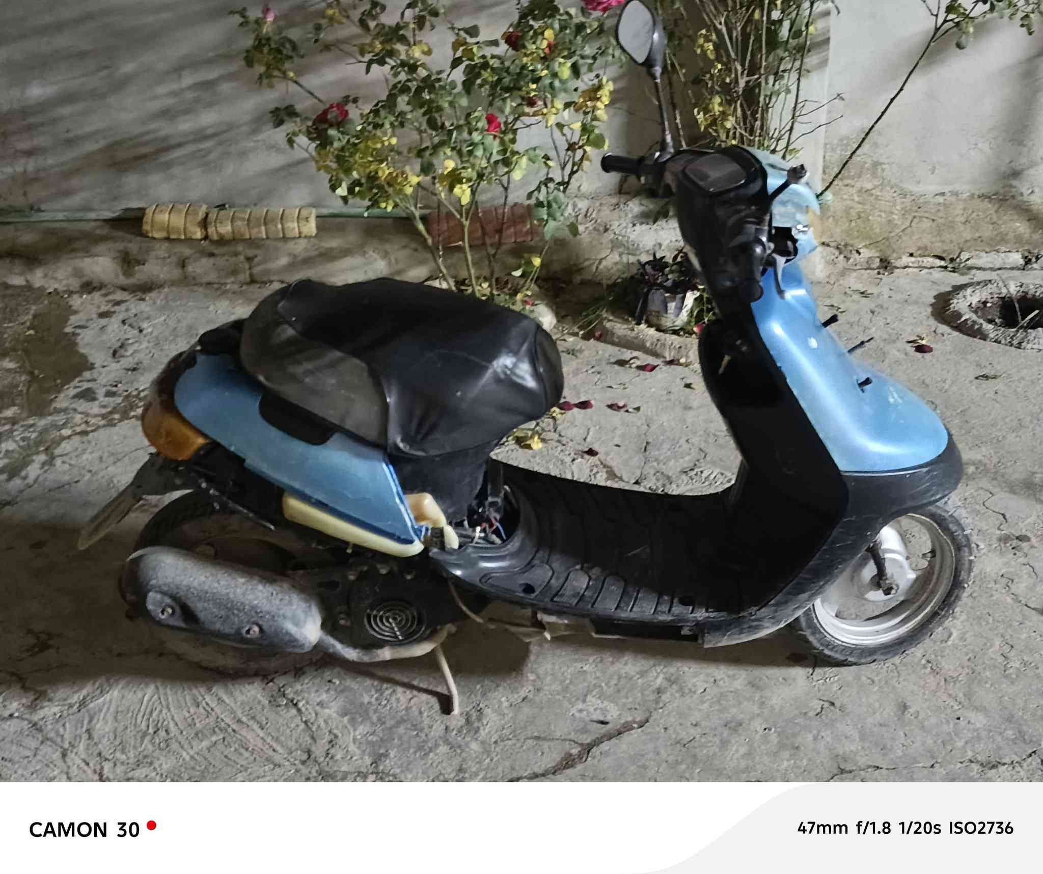 اسلام وعليكم 
ماطور بوتين شاصي شرط 
مكينه امبدل بستن فقط 
واير منيه شغاله سلف لايت هورن اشاير 
درع تعبان فقط السعر 140


**إذا كنت صاحب هذا الإعلان وتريد حذفه لأي سبب، رجاءا أرسل رسالة إلى الدعم الفني**