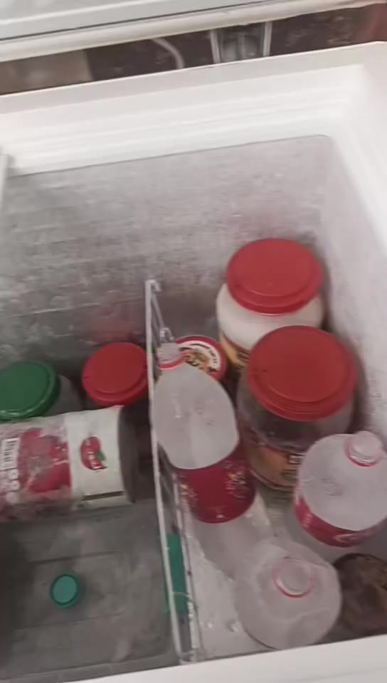 السلام عليكم مجمدة للبيع سعرها 350 وبيها مجال العنوان ميسان مغربه


**إذا كنت صاحب هذا الإعلان وتريد حذفه لأي سبب، رجاءا أرسل رسالة إلى الدعم الفني**