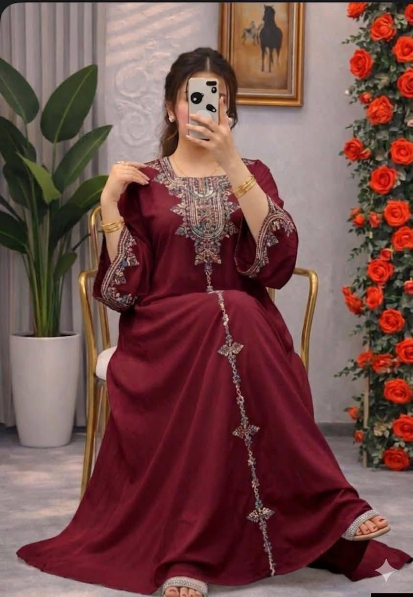 كوزمتك فيولا . الأناقة والراحة تبدأ من بيتكِ! ✨
#كلابية_العيد_نسائي_سادة_تطريز_🙊🙊
#السسسسسسعر_قطعة_15ألاف 
سااارعوا بالحجز كمية جدا محدودة 🫢🫢🫢🫢
القياس _2xl_3xl_4xl_5xl
الخامه كشمير ايطالي درجه اولى
التوصيل الفين دينار داخل قضاء المسيب
التوصيل محافظات 6ألاف


**إذا كنت صاحب هذا الإعلان وتريد حذفه لأي سبب، رجاءا أرسل رسالة إلى الدعم الفني**