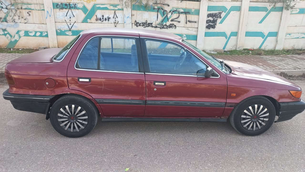 سلام عليكم متسوبيشي لانسر  رقم كركوك مشروع وطني شرط تحويل وكاله سنويه لغايه ٢٠٢٩ بيها بطاقه بانزين محرك كير اوتوماتيك ريموت كونترول باور استيرن كهربائيات كلها شغال كشنات كهرباء سياره بلاديه بدون صبغ  السعر ٣٣ بي مجال قليل للإستفسار ***********
