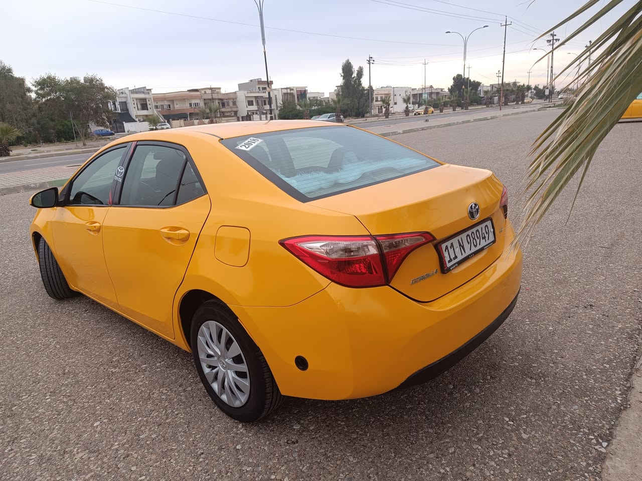 كورلا 2018 رقم بغداد انكليزي تحويل مباشر اني صاحبها  مصفره هيئه وغرامات 
كوبون بانزين طالع بعد مامستلمه السيارة كلش نضيفه تايرلت 4 جديد كير محرك شرط  دشبول لونين حجر صالنصه بيها تبديل چاملغ امامي سكن والبونيد بلاد  ترايك للبصره السعر 148 العنوان كركوك ***********
