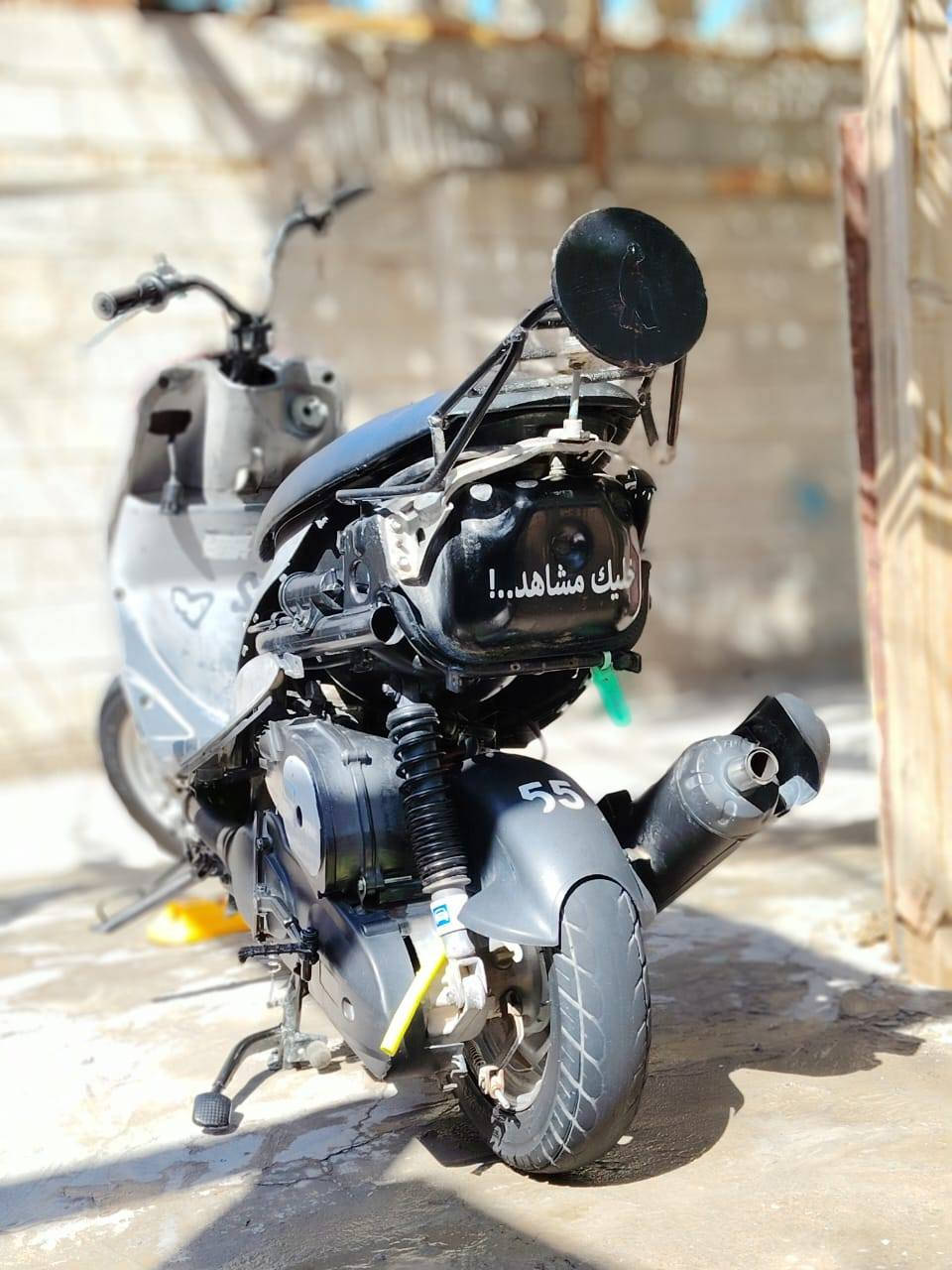 السلام عليكم ماكس منغولي حربيه كفراته موجود للبيع دراجه مكفوله من شاصي محركه مزود ٥٥  سلف شغال كهربايات شغاله  السعر٤٥٠وبيه مجال. بصيط مكاني (نجف حيدريه) رقمي***********
