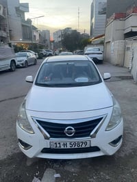 نيسان سني هندي للبيع سياره مابيها قطره صبغ بيها بس بالجاملغ مال السايق...