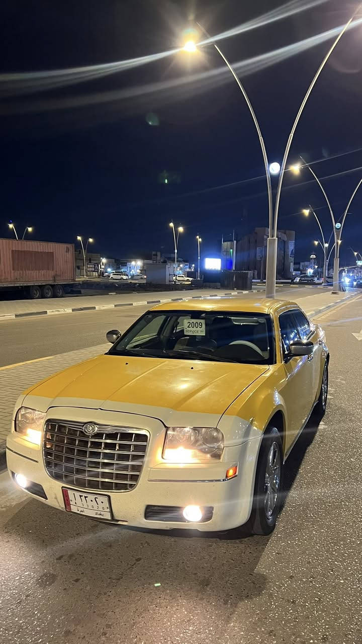 الله يساعدهم
موديل 9
مكينه 3500 اربع جوكات
رقم بغداد 
سياره حلوه ونظيفه مكينه قبل 10 ايام مبدلها اكسل كير جيد جداً
ترايك من لفاو لزاخو
بيع او مراوس حسب القناعه 
السعر 115$وبيها مجال 
***********
